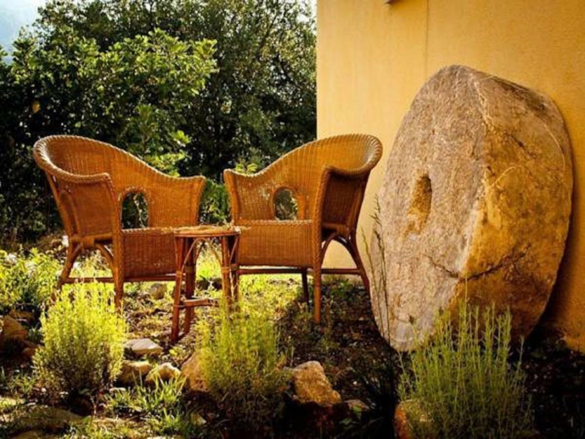 Il Giardino Di Julia B&B Тортора Екстер'єр фото